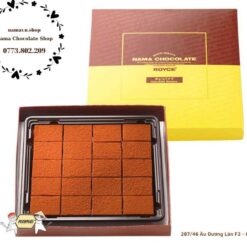 chocolate-banana-Royce-2023
