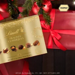 Lindt Pralinés Classiques Assorted Chocolates Gift Box